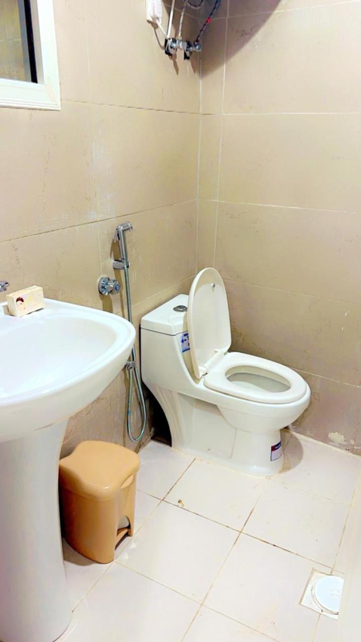 دار المدينة House Madinah Apartment Медина Екстериор снимка