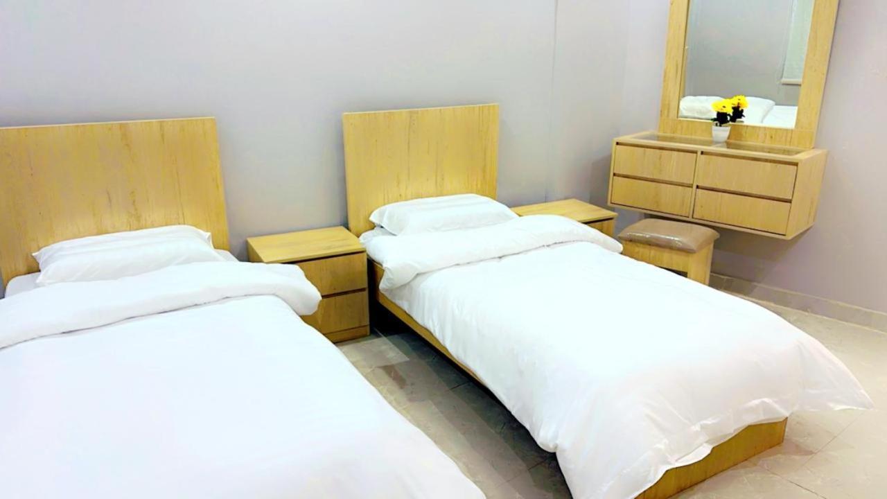 دار المدينة House Madinah Apartment Медина Екстериор снимка