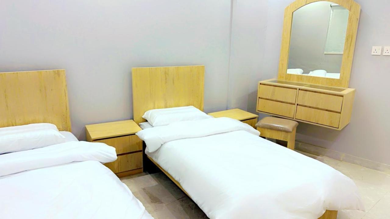 دار المدينة House Madinah Apartment Медина Екстериор снимка